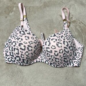 Victoria Secret Incredible Bra
